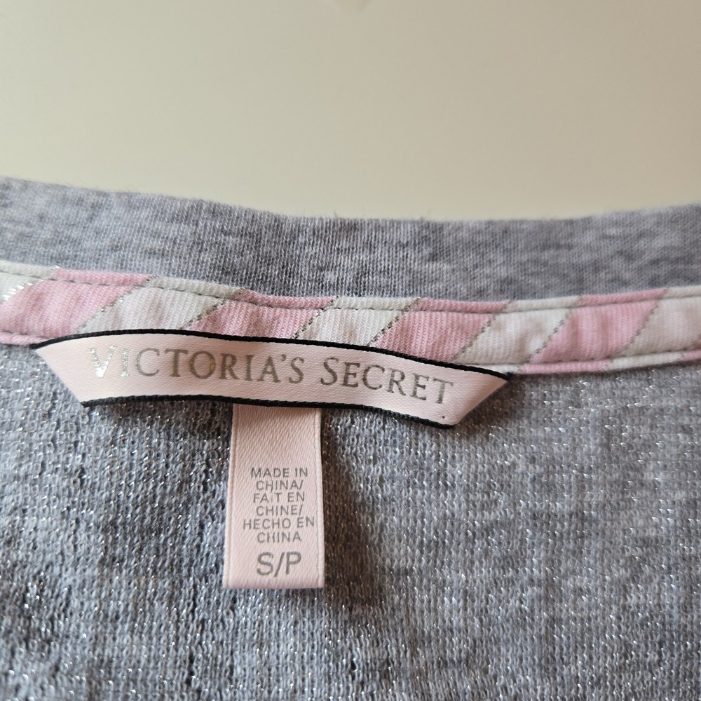 Victoria's Secret Gray Silver Metalic Henley Sleep Shirt Size S Lingerie Top - Picture 4 of 8